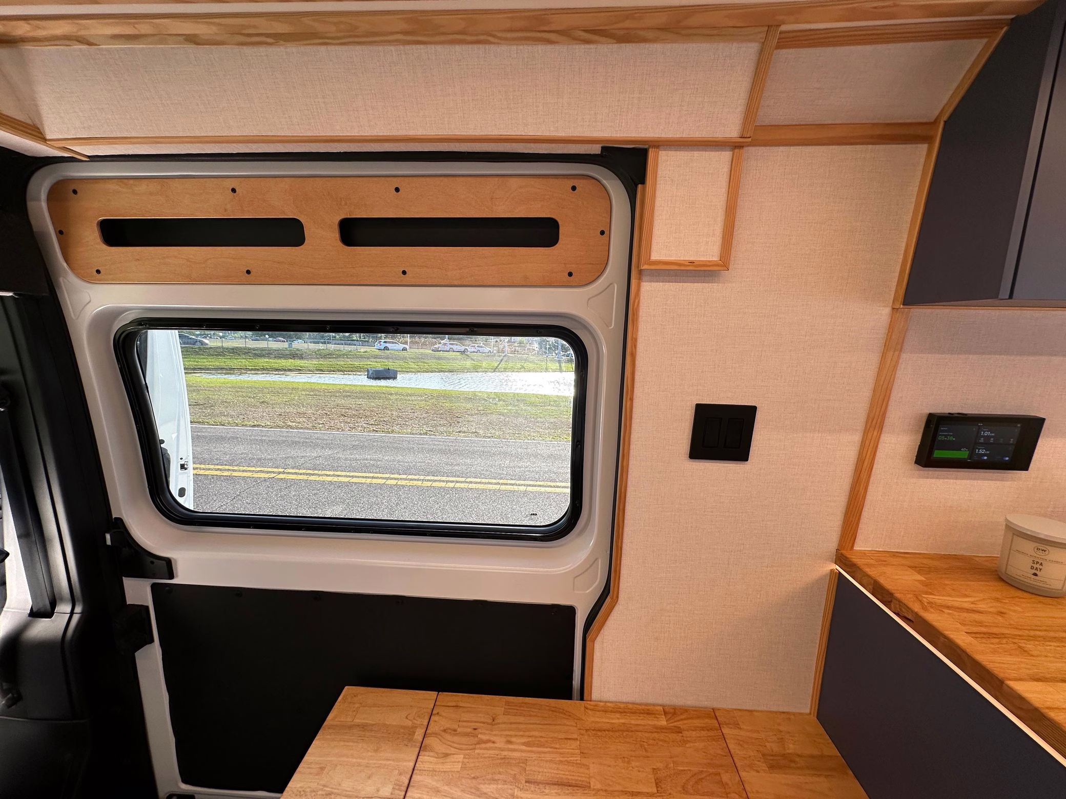 2024 Ram Promaster Cargo 3500 Extended High Roof - Image 43