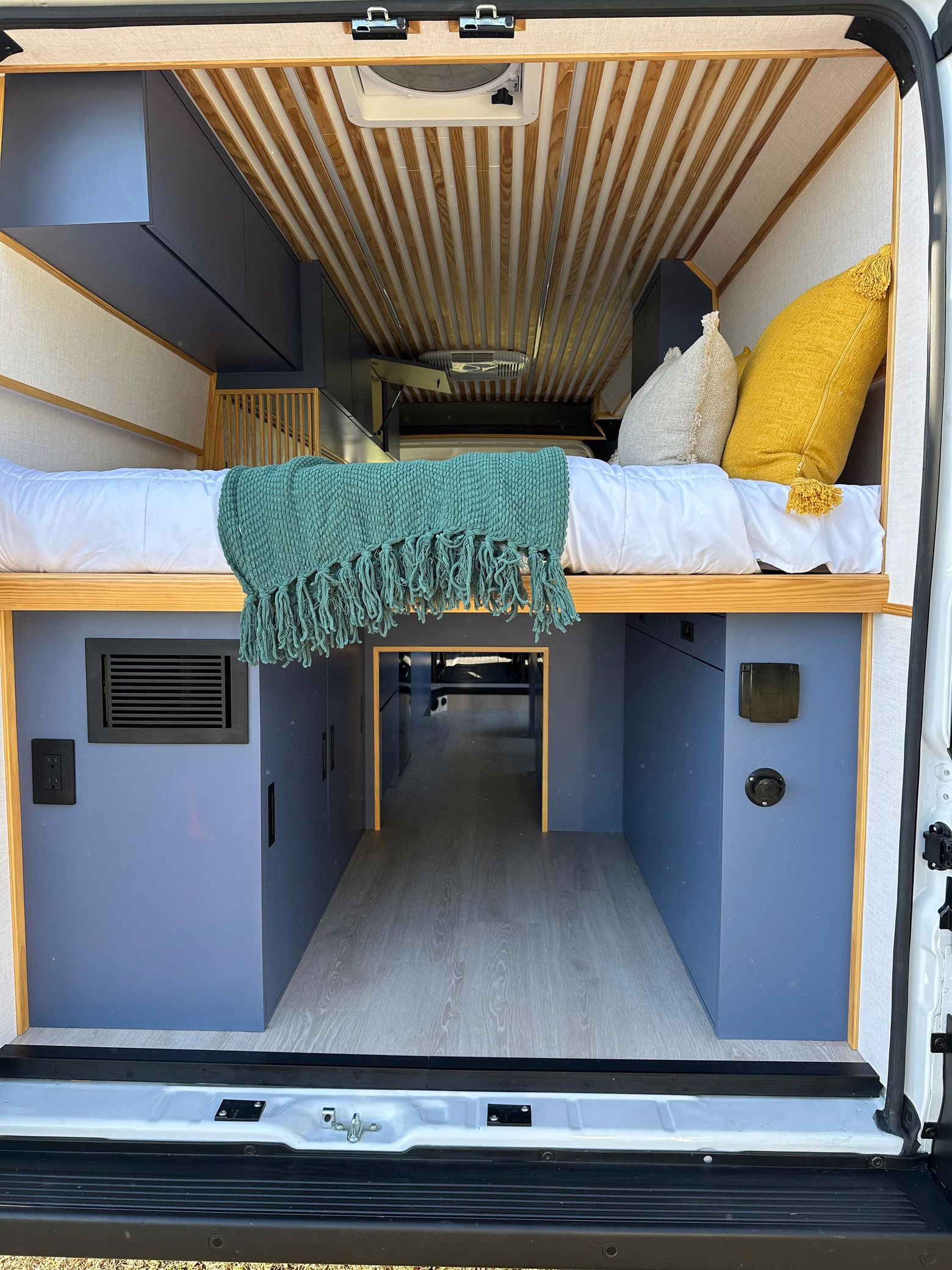 2024 Ram Promaster Cargo 3500 Extended High Roof - Image 63