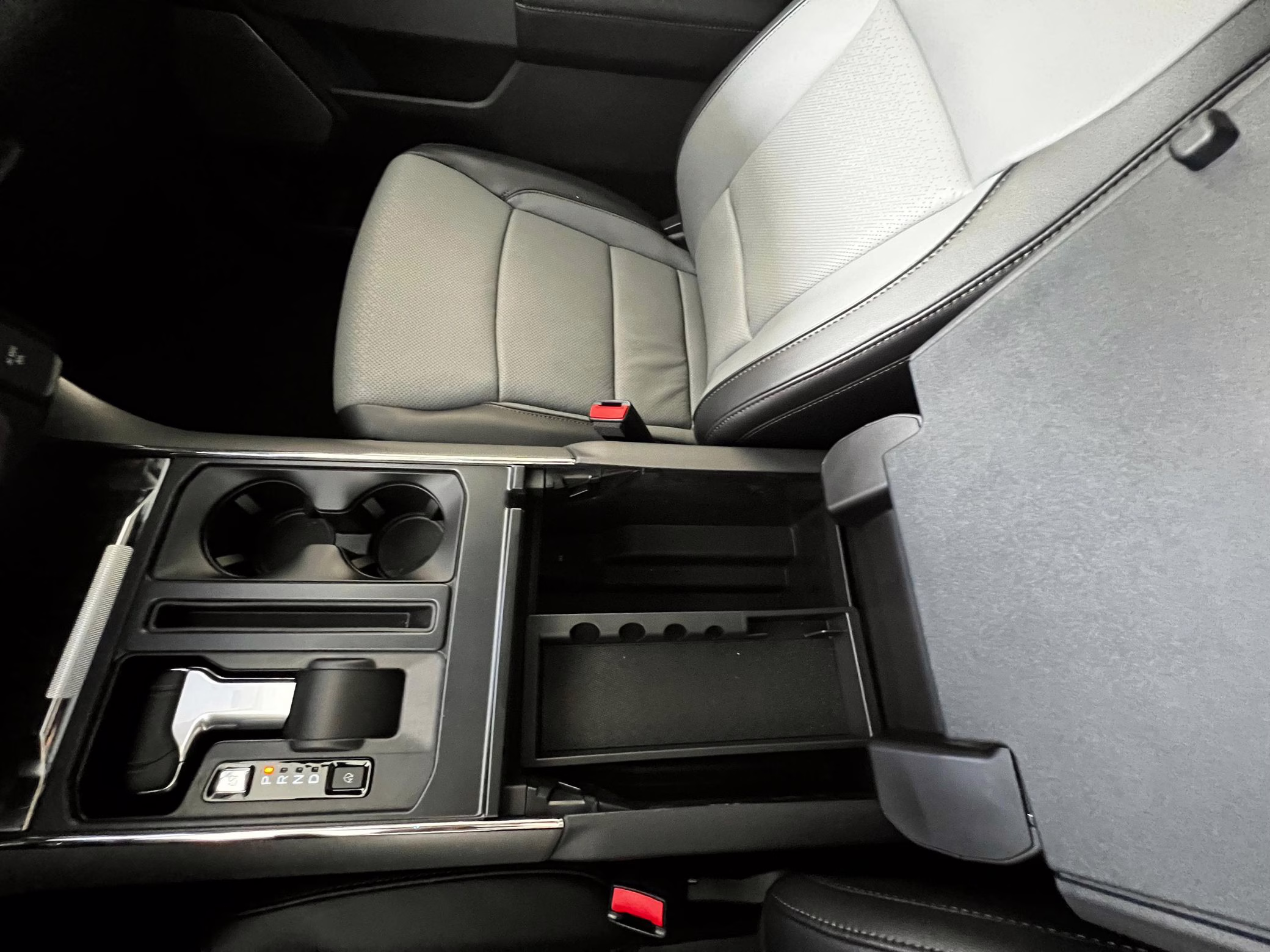 2022 Ford F-150 Lightning Lariat - Image 91