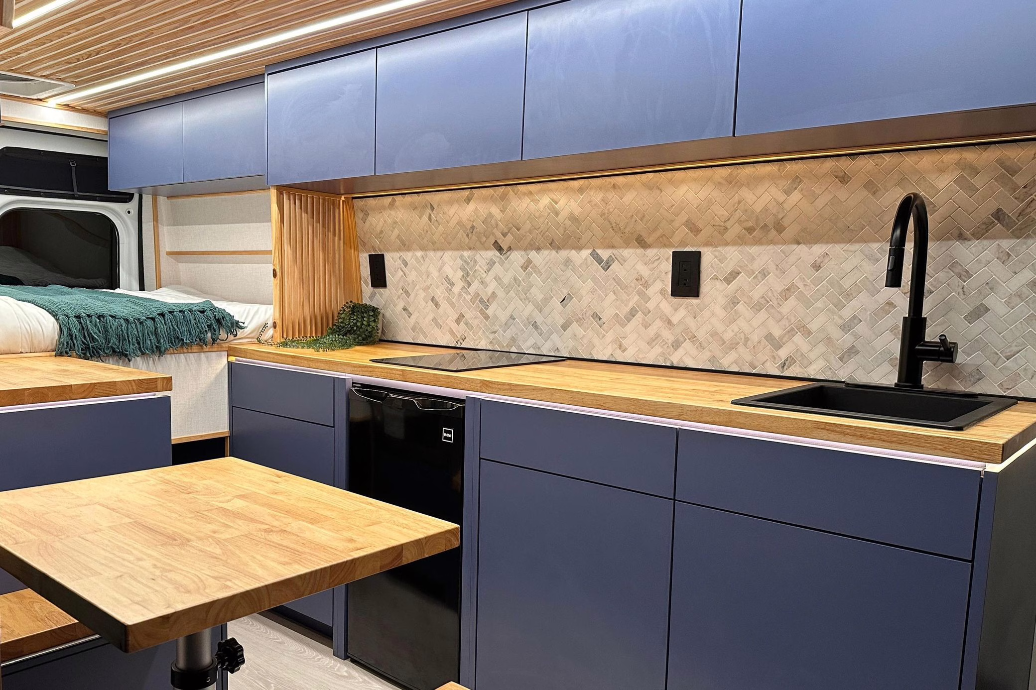 2024 Ram Promaster Cargo 3500 Extended High Roof - Image 95